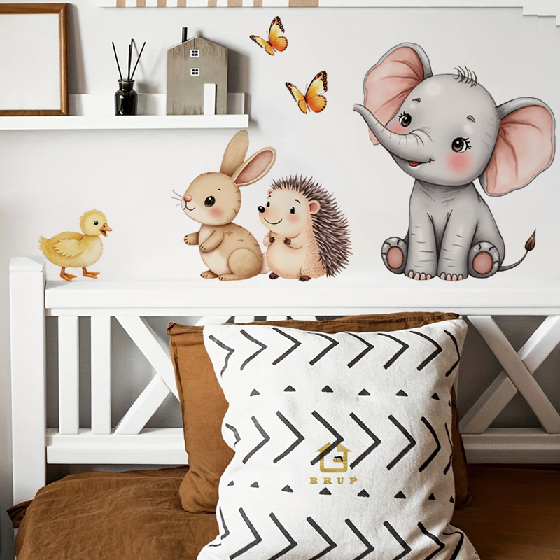 Home Improvement Kids - Adesivo da parete con animali dei