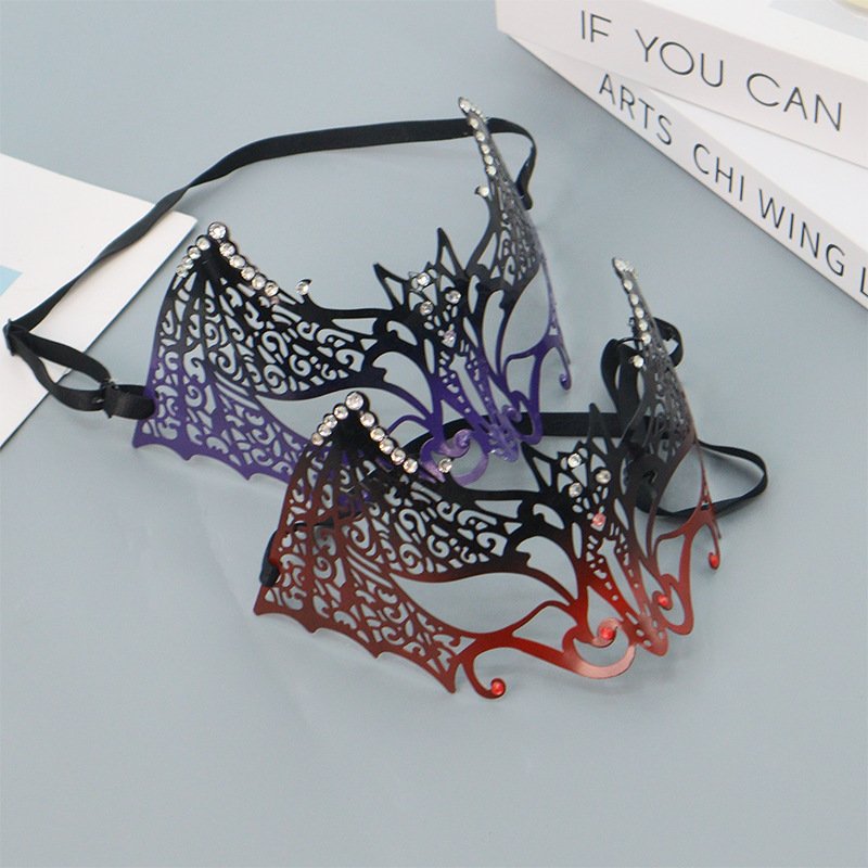 Maschera da pipistrello a mezz - Home Improvement Store recensione e prezzo